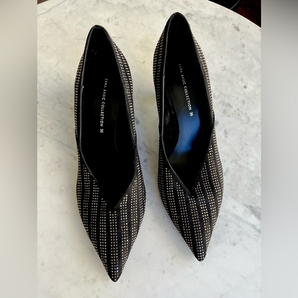 NWOT Zara Pointed Toe Heels